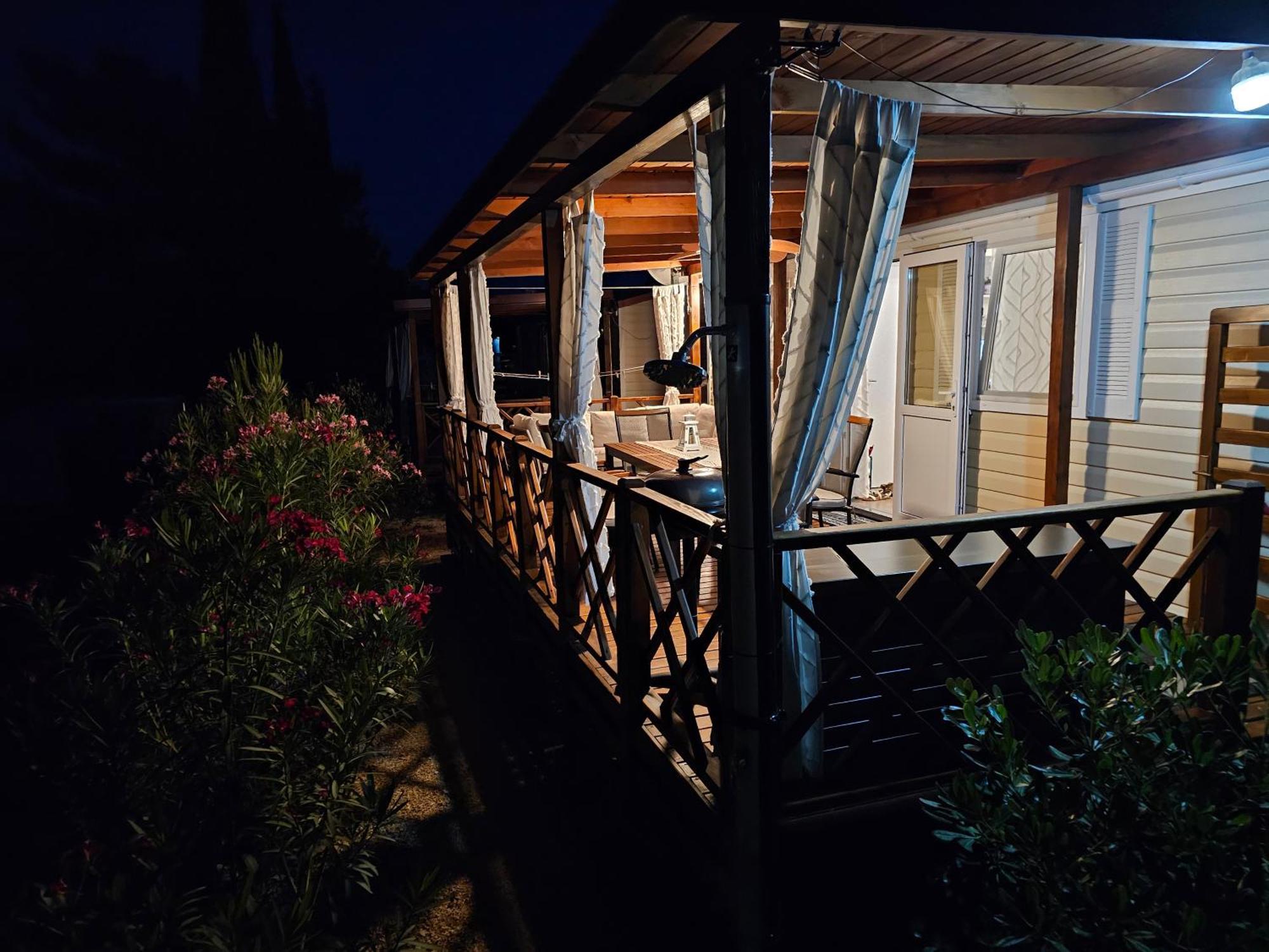 Mobile Home Sea Fairy , Jezera , Murter ทิสโน ภายนอก รูปภาพ